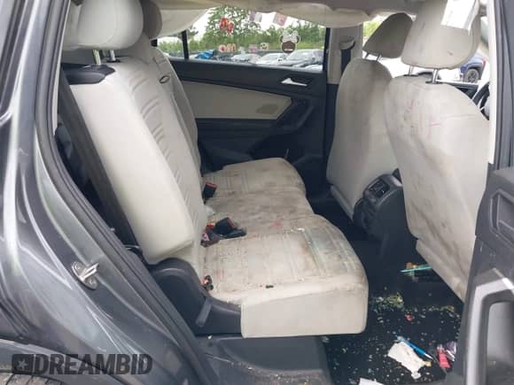 2022 Volkswagen Tiguan S с VIN 3VV1B7AX9NM005125, выставлен на аукционе IAAI как лот 42371110 с пробегом 94 060 миль миль и . История ставок и продаж доступна на DreamBid. Изображение 8.