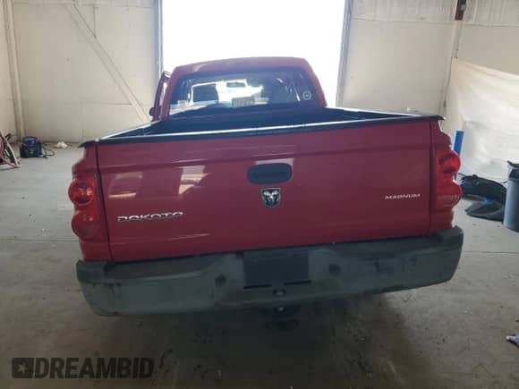 2006 Dodge Dakota ST с VIN 1D7HE22K36S708972, выставлен на аукционе Copart как лот 64453625 с пробегом Не указан миль и Списание • Salvage title. История ставок и продаж доступна на DreamBid. Изображение 6.