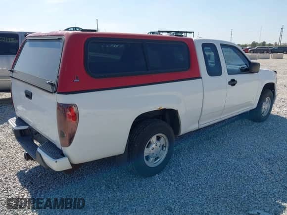 2006 Chevrolet Colorado Work Truck z VIN 1GCCS198668272911, wystawiony jako IAAI lot #43321284 z przebiegiem 165 178 mil mil oraz . Historia ofert i sprzedaży dostępna na DreamBid. Obrazek 4.