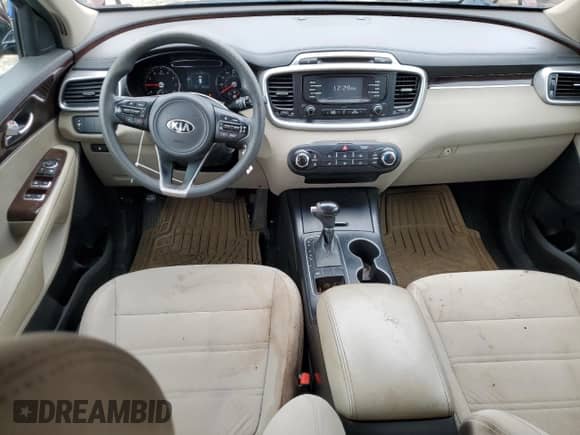 2017 Kia Sorento LX with VIN 5XYPG4A31HG280771, listed as a Copart auction lot 65029305 with 126,815 mi miles and Salvage title. Bid and sale history available at DreamBid. Image 8.