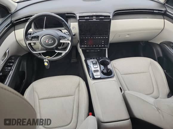 2022 Hyundai Tucson Limited с VIN KM8JECA18NU031815, выставлен на аукционе Copart как лот 70513675 с пробегом Не указан миль и Списание • Salvage title. История ставок и продаж доступна на DreamBid. Изображение 8.