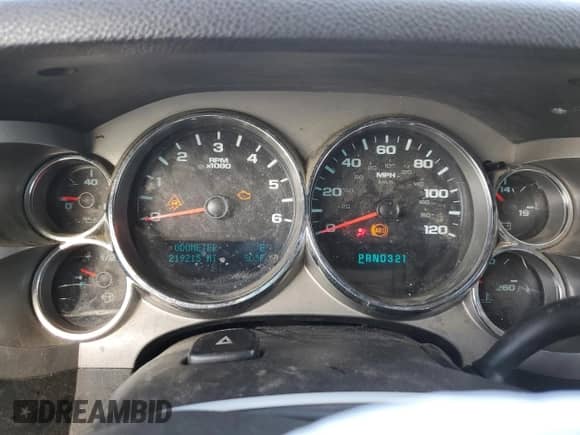 2009 Chevrolet Silverado 1500 LT z VIN 2GCEK23CX91139720, wystawiony jako Copart lot #55107335 z przebiegiem 219 215 mil mil oraz Czysty tytuł • Clean title. Historia ofert i sprzedaży dostępna na DreamBid. Obrazek 9.