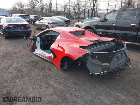 2021 Chevrolet Corvette 1LT with VIN 1G1YA3D48M5103960, listed as a IAAI auction lot 41768406 with Not provided miles and . Bid and sale history available at DreamBid. Image 3.