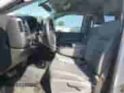 2014 Chevrolet Silverado 1500 Work Truck z VIN 1GCRCPEC3EZ336285, wystawiony jako Copart lot #57048905 z przebiegiem 258 004 mil mil oraz Szkoda całkowita • Salvage title. Historia ofert i sprzedaży dostępna na DreamBid. Obrazek 7.