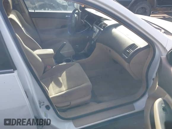 2007 Honda Accord LX с VIN 1HGCM55497A113736, выставлен на аукционе IAAI как лот 41294290 с пробегом 264 649 миль миль и . История ставок и продаж доступна на DreamBid. Изображение 5.