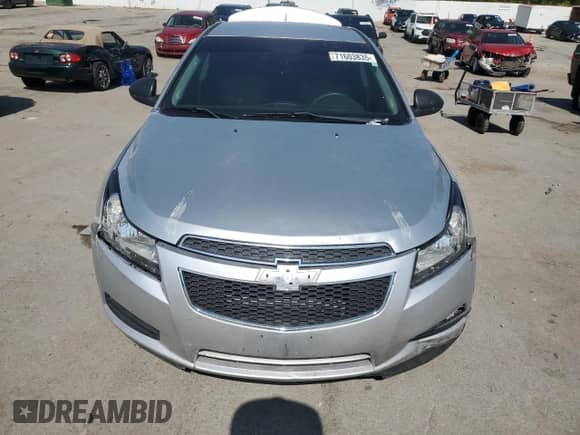 2012 Chevrolet Cruze LS с VIN 1G1PC5SH9C7402268, выставлен на аукционе Copart как лот 71603835 с пробегом 172 283 миль миль и Списание • Salvage title. История ставок и продаж доступна на DreamBid. Изображение 5.
