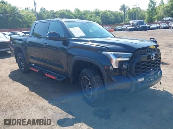 2022 Toyota Tundra SR5 with VIN 5TFLA5DB9NX009104, listed as a IAAI auction lot 42536638 with 77,485 mi miles and . Bid and sale history available at DreamBid. Image 1.