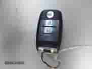 2016 Kia Sorento SX z VIN 5XYPK4A55GG109181, wystawiony jako IAAI lot #42675240 z przebiegiem 101 732 mil mil oraz . Historia ofert i sprzedaży dostępna na DreamBid. Obrazek 11.