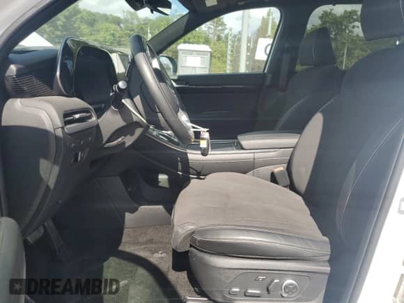 2025 Hyundai Palisade Calligraphy с VIN KM8R7DGE7SU884635, выставлен на аукционе Copart как лот 70701125 с пробегом 3 020 миль миль и Списание • Salvage title. История ставок и продаж доступна на DreamBid. Изображение 7.