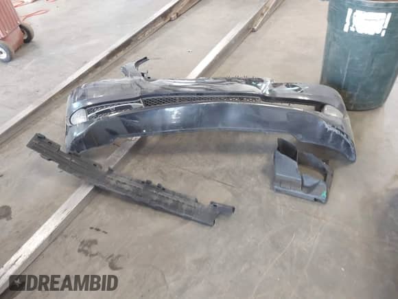 2011 BMW 5 Series 535i xDrive with VIN WBAFU7C57BC781757, listed as a IAAI auction lot 42873110 with 82,142 mi miles and . Bid and sale history available at DreamBid. Image 12.