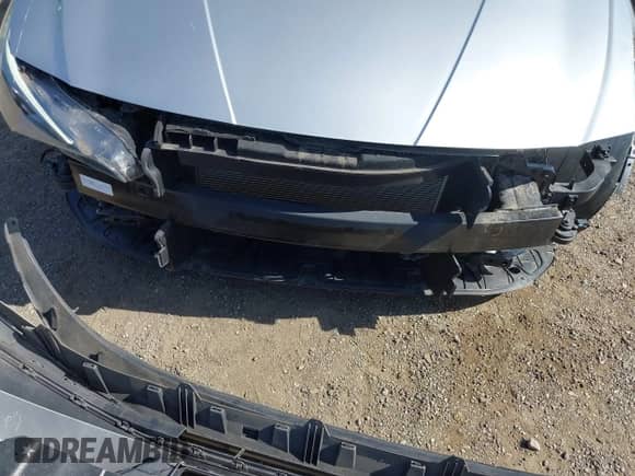 2021 Hyundai Elantra SE z VIN 5NPLL4AG6MH015778, wystawiony jako IAAI lot #43330582 z przebiegiem 10 848 mil mil oraz . Historia ofert i sprzedaży dostępna na DreamBid. Obrazek 6.