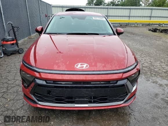 2025 Hyundai Sonata SEL z VIN KMHL64JA5SA446888, wystawiony jako Copart lot #69775505 z przebiegiem 20 701 mil mil oraz Czysty tytuł • Clean title. Historia ofert i sprzedaży dostępna na DreamBid. Obrazek 5.