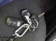 2009 Hyundai Elantra Touring z VIN KMHDC86E19U039210, wystawiony jako IAAI lot #42929512 z przebiegiem 140 767 mil mil oraz . Historia ofert i sprzedaży dostępna na DreamBid. Obrazek 11.