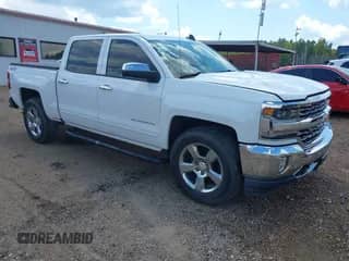 2017 Chevrolet Silverado 1500 LT with VIN 3GCUKREC7HG195234, listed as a IAAI auction lot 43115240 with 117,063 mi miles and . Bid and sale history available at DreamBid. Image 1.