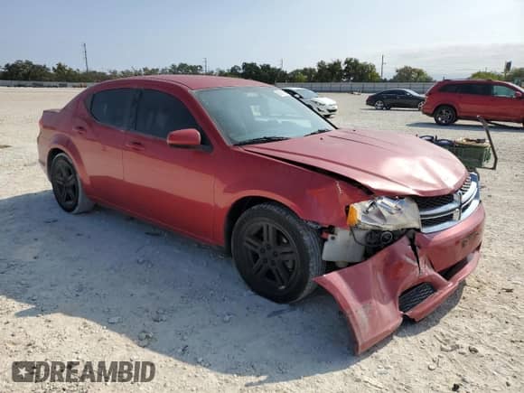 2012 Dodge Avenger SXT with VIN 1C3CDZCB4CN222135, listed as a Copart auction lot 82631115 with 66,471 mi miles and Salvage title. Bid and sale history available at DreamBid. Image 4.