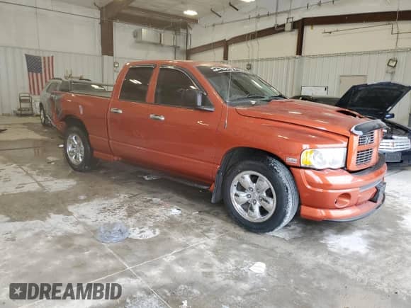 2005 Dodge 1500 SLT с VIN 1D7HA18D05J639385, выставлен на аукционе Copart как лот 63120064 с пробегом 150 779 миль миль и На запчасти • Non repairable. История ставок и продаж доступна на DreamBid. Изображение 4.