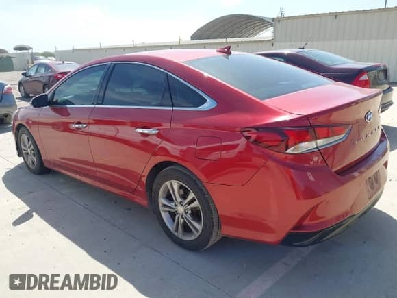 2018 Hyundai Sonata Limited with VIN 5NPE34AF8JH597698, listed as a IAAI auction lot 42780564 with 117,210 mi miles and . Bid and sale history available at DreamBid. Image 3.