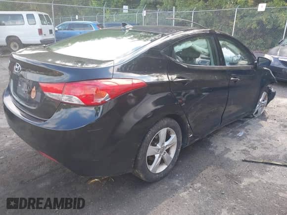 2013 Hyundai Elantra Limited с VIN 5NPDH4AE1DH223782, выставлен на аукционе IAAI как лот 43312194 с пробегом 224 866 миль миль и . История ставок и продаж доступна на DreamBid. Изображение 4.