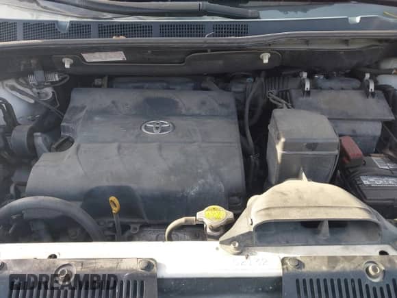 2012 Toyota Sienna XLE z VIN 5TDDK3DC2CS043340, wystawiony jako IAAI lot #43520428 z przebiegiem 245 905 mil mil oraz . Historia ofert i sprzedaży dostępna na DreamBid. Obrazek 10.