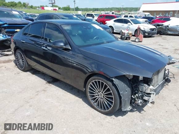 2023 Mercedes-Benz C 300 z VIN W1KAF4GB1PR095505, wystawiony jako IAAI lot #42676727 z przebiegiem 49 432 mil mil oraz . Historia ofert i sprzedaży dostępna na DreamBid. Obrazek 1.