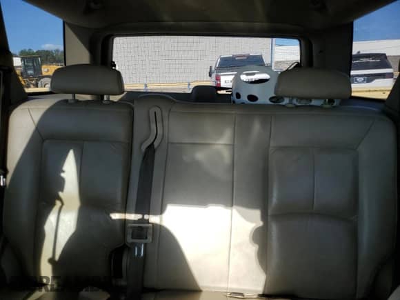 2005 Saturn VUE with VIN 5GZCZ23D35S858120, listed as a Copart auction lot 72073894 with 261,393 mi miles and Salvage title. Bid and sale history available at DreamBid. Image 10.