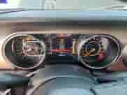 2020 Jeep Wrangler Sport S with VIN 1C4GJXAN2LW228050, listed as a Copart auction lot 71933785 with 86,399 mi miles and Salvage title. Bid and sale history available at DreamBid. Image 9.