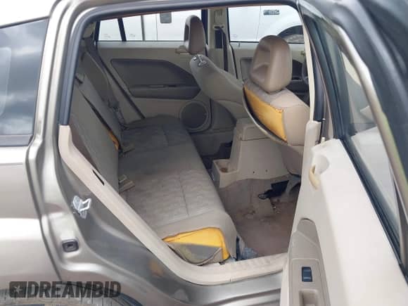 2007 Dodge Caliber с VIN 1B3HB28B27D321699, выставлен на аукционе IAAI как лот 42501328 с пробегом Не указан миль и . История ставок и продаж доступна на DreamBid. Изображение 8.