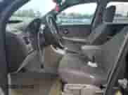 2007 Chevrolet Equinox LT with VIN 2CNDL63FX76020037, listed as a Copart auction lot 68721625 with 292,291 mi miles and Salvage title. Bid and sale history available at DreamBid. Image 7.
