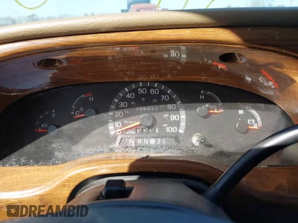 2003 Ford Econoline Cargo Recreational с VIN 1FDRE14L03HA63474, выставлен на аукционе IAAI как лот 41789795 с пробегом 186 842 миль миль и . История ставок и продаж доступна на DreamBid. Изображение 7.