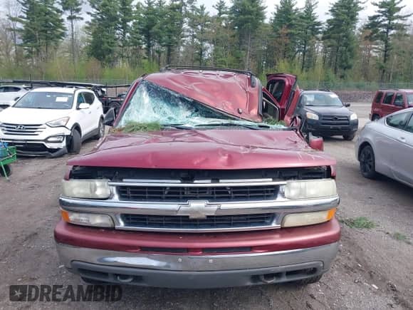 2003 Chevrolet Tahoe Z71 с VIN 1GNEK13T53R110402, выставлен на аукционе IAAI как лот 42204565 с пробегом Не указан миль и . История ставок и продаж доступна на DreamBid. Изображение 12.
