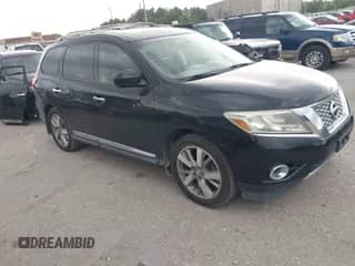 2014 Nissan Pathfinder S with VIN 5N1AR2MN9EC686343, listed as a IAAI auction lot 43092382 with 151,506 mi miles and . Bid and sale history available at DreamBid. Image 1.