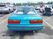 1991 Honda Accord с VIN 1HGCB7267MA005571, выставлен на аукционе IAAI как лот 42355156 с пробегом 260 200 миль миль и . История ставок и продаж доступна на DreamBid. Изображение 16.