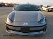 2023 Hyundai Ioniq 6 SE с VIN KMHM24AC5PA019364, выставлен на аукционе Copart как лот 83674244 с пробегом 18 079 миль миль и Списание • Salvage title. История ставок и продаж доступна на DreamBid. Изображение 5.