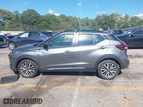 2024 Nissan Kicks SR с VIN 3N1CP5DV8RL540856, выставлен на аукционе IAAI как лот 42315370 с пробегом 21 725 миль миль и . История ставок и продаж доступна на DreamBid. Изображение 14.