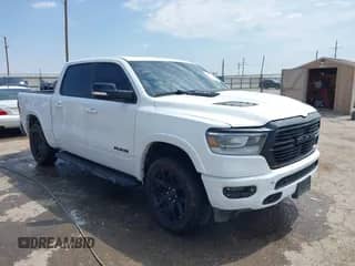 2021 Ram 1500 Laramie z VIN 1C6SRFJT9MN517369, wystawiony jako IAAI lot #42342014 z przebiegiem 89 649 mil mil oraz . Historia ofert i sprzedaży dostępna na DreamBid. Obrazek 1.