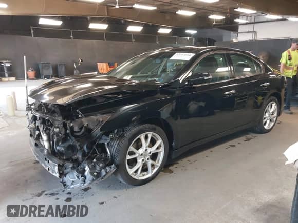 2013 Nissan Maxima S with VIN 1N4AA5AP1DC843984, listed as a IAAI auction lot 42514040 with 115,293 mi miles and . Bid and sale history available at DreamBid. Image 19.