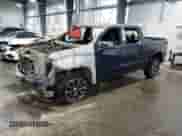 2021 Chevrolet Silverado 1500 LT z VIN 3GCUYDET5MG224130, wystawiony jako Copart lot #54740144 z przebiegiem Nie podano mil oraz Nie do naprawy • Non repairable. Historia ofert i sprzedaży dostępna na DreamBid. Obrazek 1.