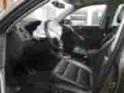 2010 Volkswagen Tiguan с VIN WVGBV9AX1AW510300, выставлен на аукционе Copart как лот 49428965 с пробегом 63 871 миль миль и Списание • Salvage title. История ставок и продаж доступна на DreamBid. Изображение 7.