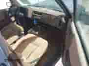 1994 Chevrolet Blazer z VIN 1GNCS13W3R0180933, wystawiony jako IAAI lot #41823501 z przebiegiem 259 563 mil mil oraz . Historia ofert i sprzedaży dostępna na DreamBid. Obrazek 5.