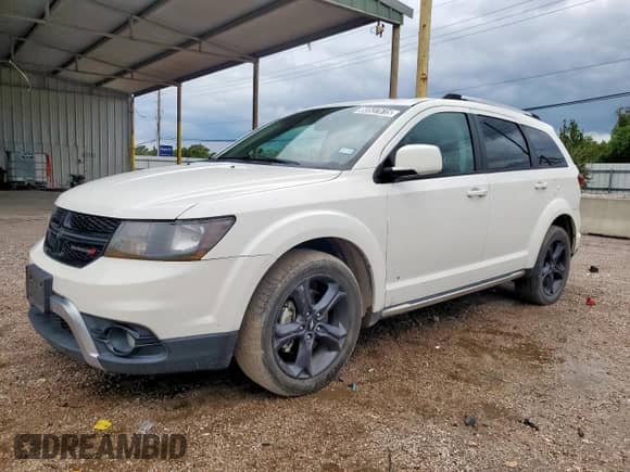 2019 Dodge Journey Crossroad with VIN 3C4PDCGG8KT686530, listed as a Copart auction lot 80537615 with 115,427 mi miles and Clean title. Bid and sale history available at DreamBid. Image 1.