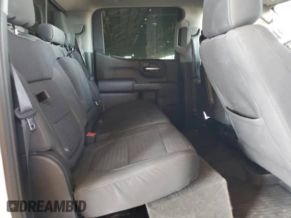 2021 Chevrolet Silverado 1500 LT with VIN 3GCUYDET2MG145823, listed as a Copart auction lot 73358814 with 105,980 mi miles and Salvage title. Bid and sale history available at DreamBid. Image 10.