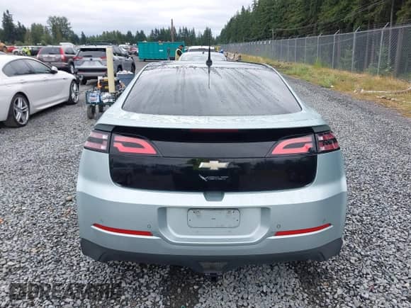 2012 Chevrolet Volt with VIN 1G1RB6E40CU128051, listed as a IAAI auction lot 42920607 with 74,535 mi miles and . Bid and sale history available at DreamBid. Image 16.
