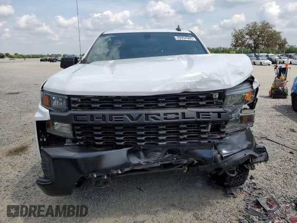 2019 Chevrolet Silverado 1500 Work Truck z VIN 3GCUYAEF4KG261823, wystawiony jako Copart lot #49954565 z przebiegiem 61 551 mil mil oraz Szkoda całkowita • Salvage title. Historia ofert i sprzedaży dostępna na DreamBid. Obrazek 5.