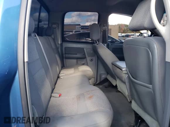 2006 Dodge 2500 ST с VIN 3D7KR28D76G251710, выставлен на аукционе Copart как лот 81375844 с пробегом Не указан миль и Списание • Salvage title. История ставок и продаж доступна на DreamBid. Изображение 10.