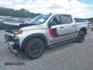2022 Chevrolet Silverado 1500 Custom z VIN 1GCPYBEK1NZ163577, wystawiony jako IAAI lot #42854733 z przebiegiem 23 927 mil mil oraz . Historia ofert i sprzedaży dostępna na DreamBid. Obrazek 2.