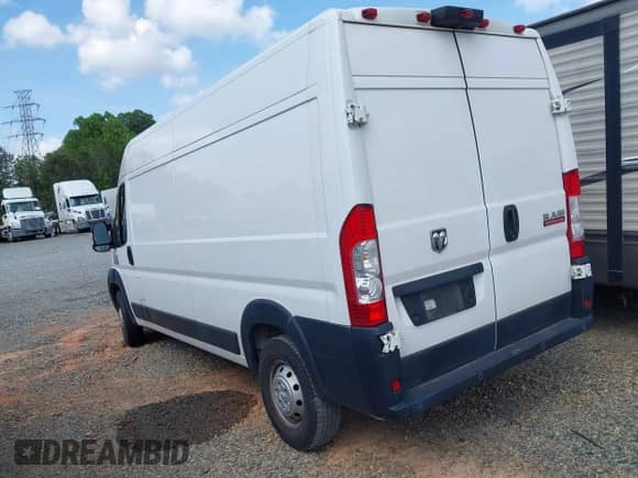 2020 Ram ProMaster Cargo с VIN 3C6TRVDG5LE115932, выставлен на аукционе IAAI как лот 42060526 с пробегом 145 147 миль миль и . История ставок и продаж доступна на DreamBid. Изображение 3.