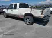 1995 GMC Sierra 1500 с VIN 2GTEC19K0S1502165, выставлен на аукционе Copart как лот 80825185 с пробегом 299 956 миль миль и Списание • Salvage title. История ставок и продаж доступна на DreamBid. Изображение 2.