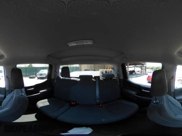 2021 Chevrolet Silverado 1500 Custom z VIN 1GCPYBEK3MZ297408, wystawiony jako IAAI lot #42639338 z przebiegiem 36 295 mil mil oraz . Historia ofert i sprzedaży dostępna na DreamBid. Obrazek 18.