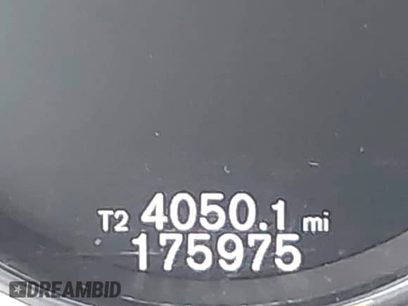 2017 Volvo S60 Inscription с VIN LYV402HKXHB126321, выставлен на аукционе IAAI как лот 42425194 с пробегом 175 975 миль миль и . История ставок и продаж доступна на DreamBid. Изображение 15.