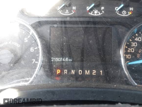 2011 Ford F-150 XL with VIN 1FTEW1CM8BFA25818, listed as a IAAI auction lot 42566005 with 215,074 mi miles and . Bid and sale history available at DreamBid. Image 7.